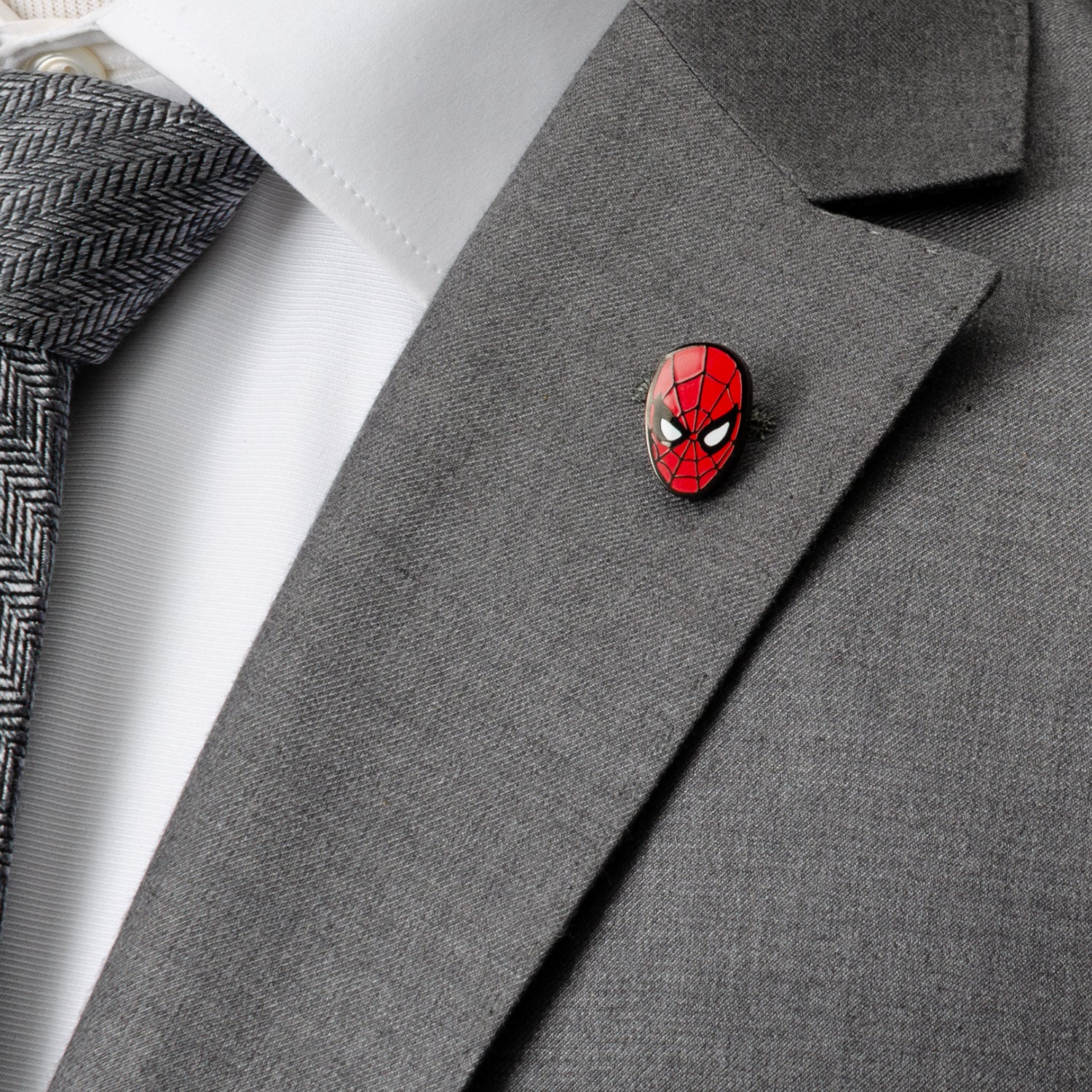 Marvel Spider-Man Lapel Pin