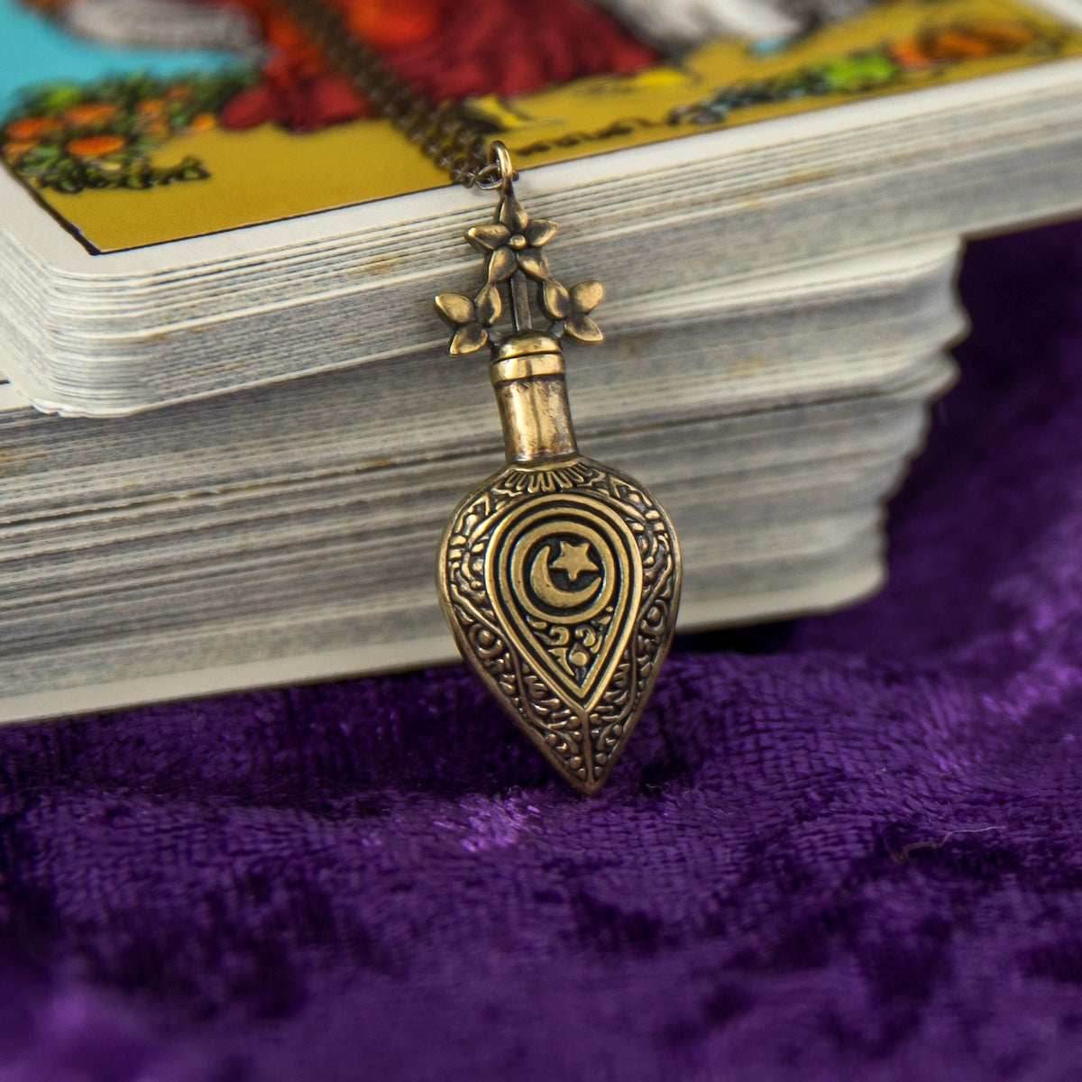 Marvel X RockLove MARVEL STUDIOS AGATHA ALL ALONG Jennifer Necklace - 