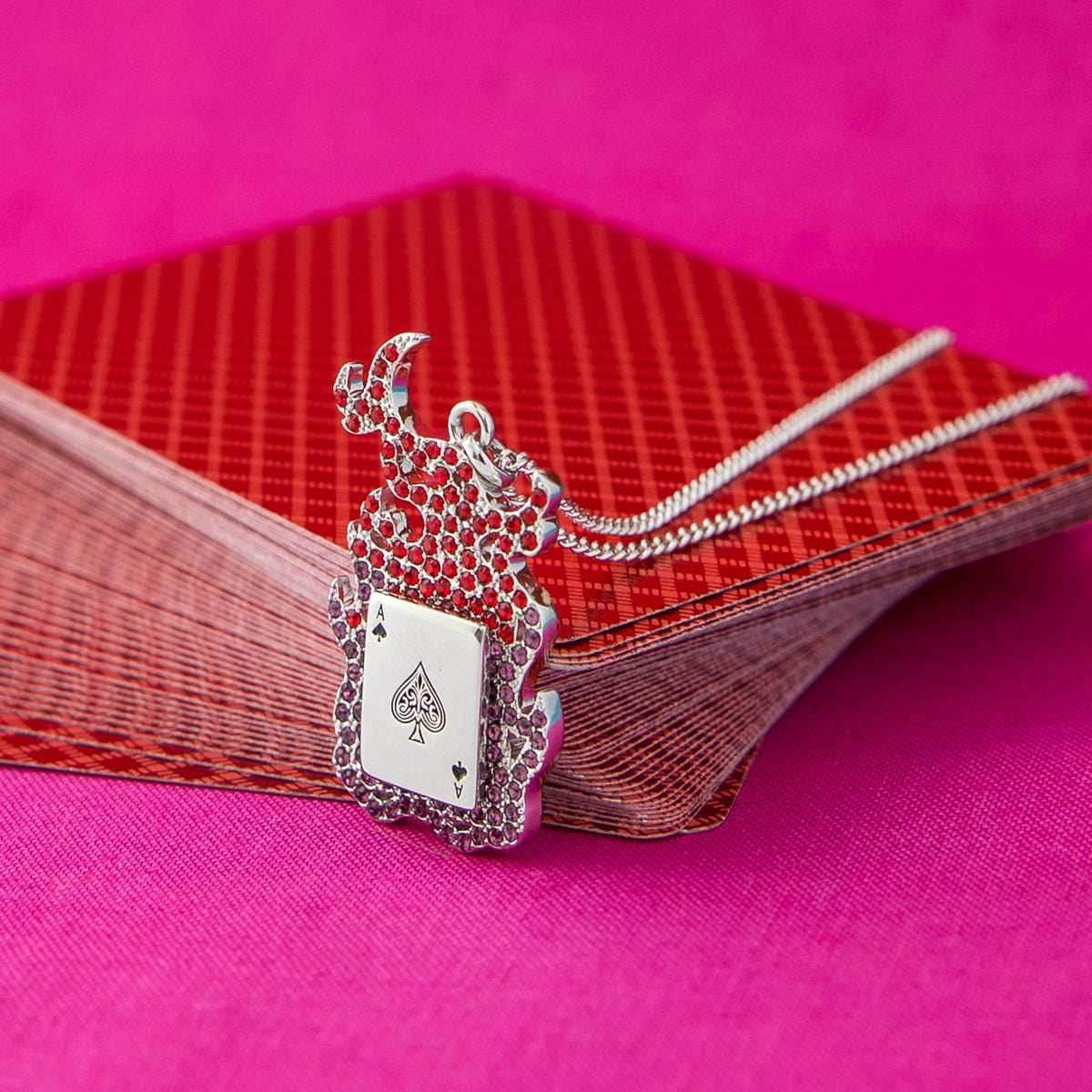 Marvel X RockLove X-MEN Gambit Spinning Card Necklace - 