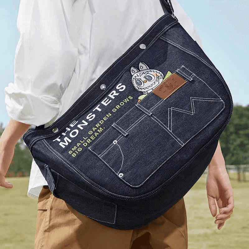 Messenger Bag X Labubu - 