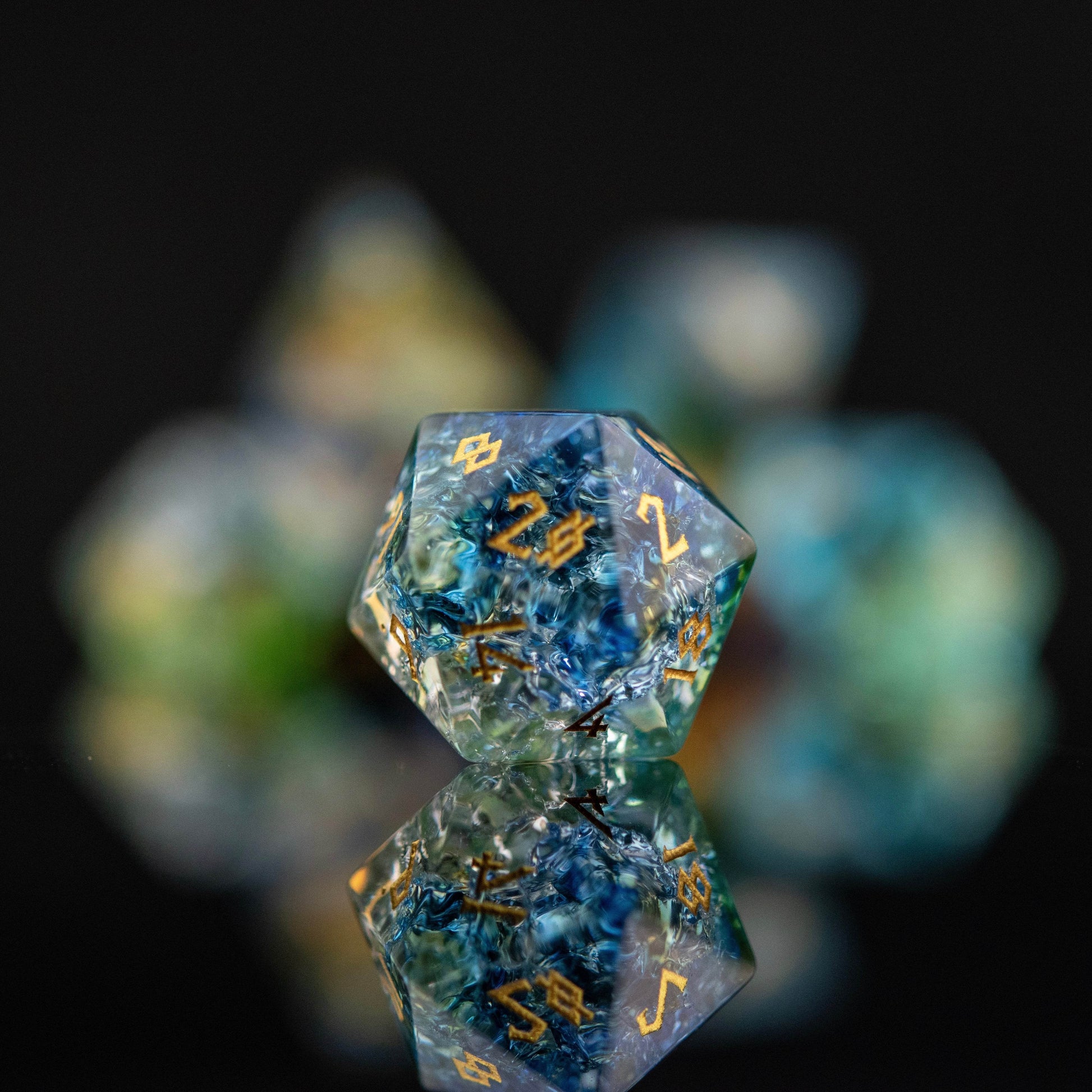 Mother Nature Shattered Glass Dice Set - 