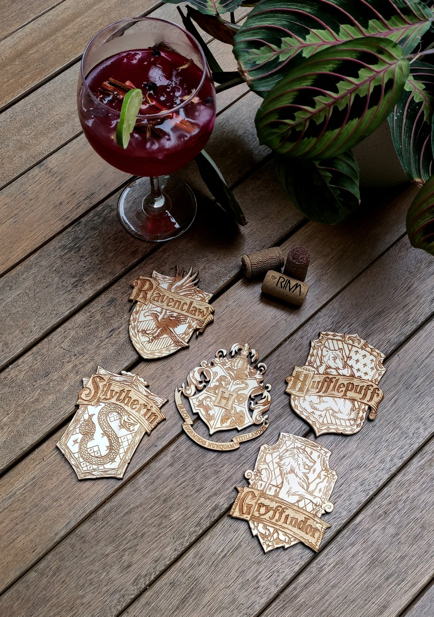 Set of 5 Harry Potter Wooden Coasters - Handmade Gift - Housewarming - Wood Kitchenware - Hogwarts Schools