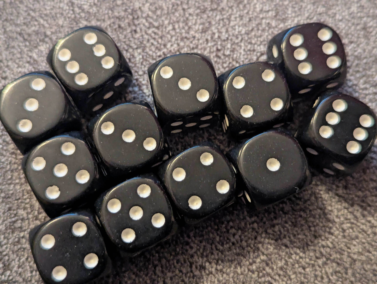Chessex Opaque 16mm Pipped d6 Standard Dice Collection - Classic Colors - Available Individually - Black