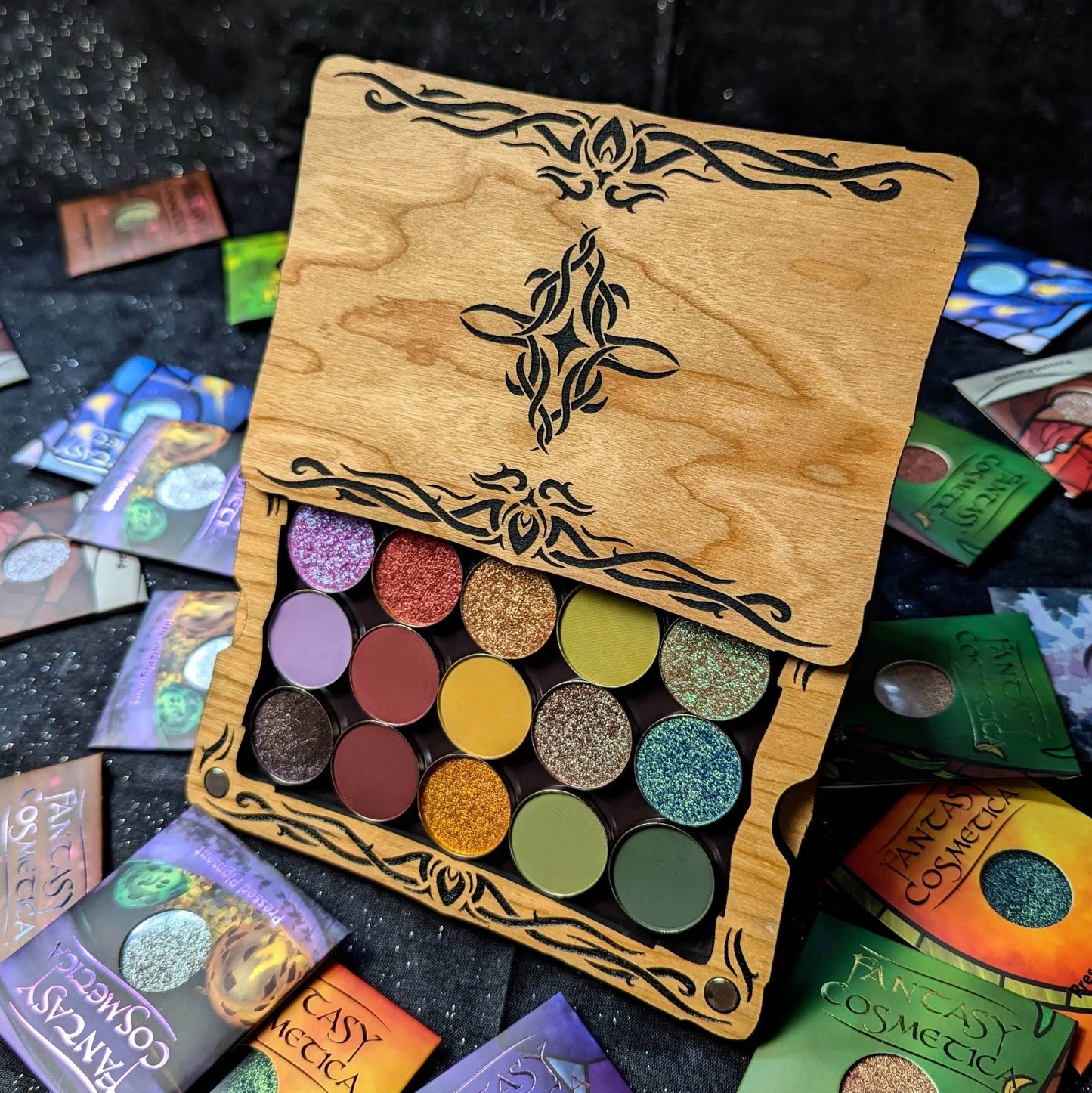 The Palette of Power - Empty Magnetic Palette - 15 Pan - Black