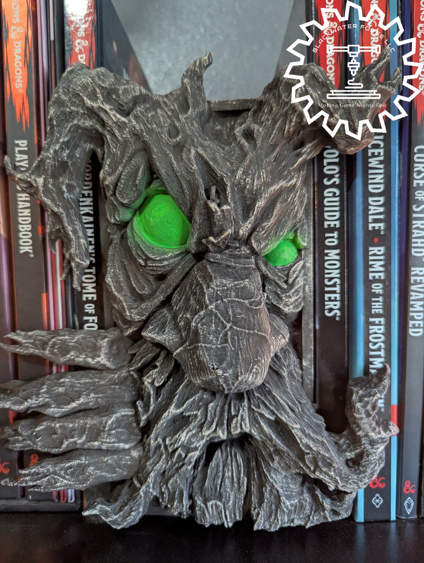 Treant 3D Printed Book Nook- Miniatures of Madness- Bring your bookshelf to life with the Treant Book Nook!