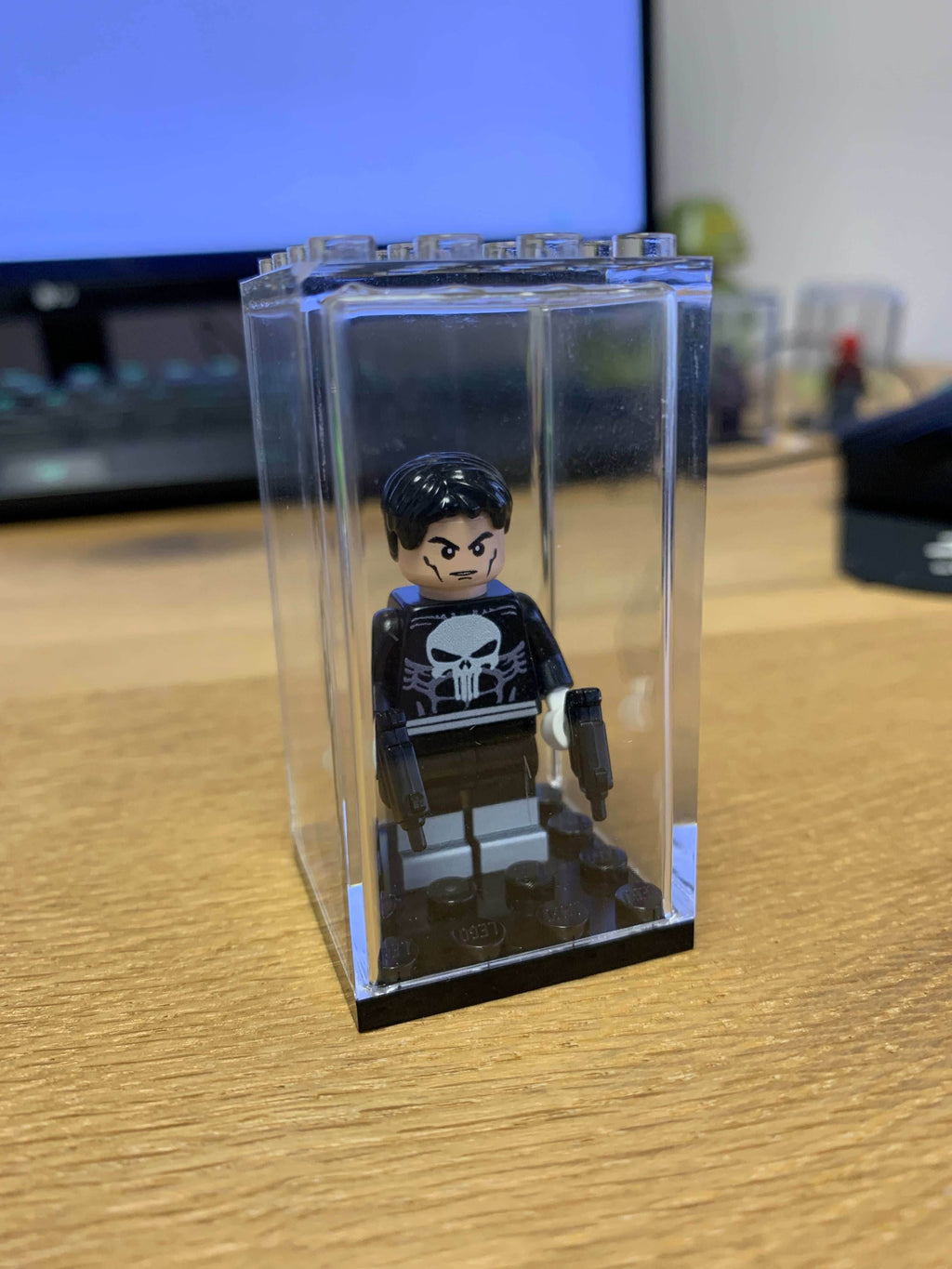 LEGO Minifigure Display Case (Small, 4x4) - 