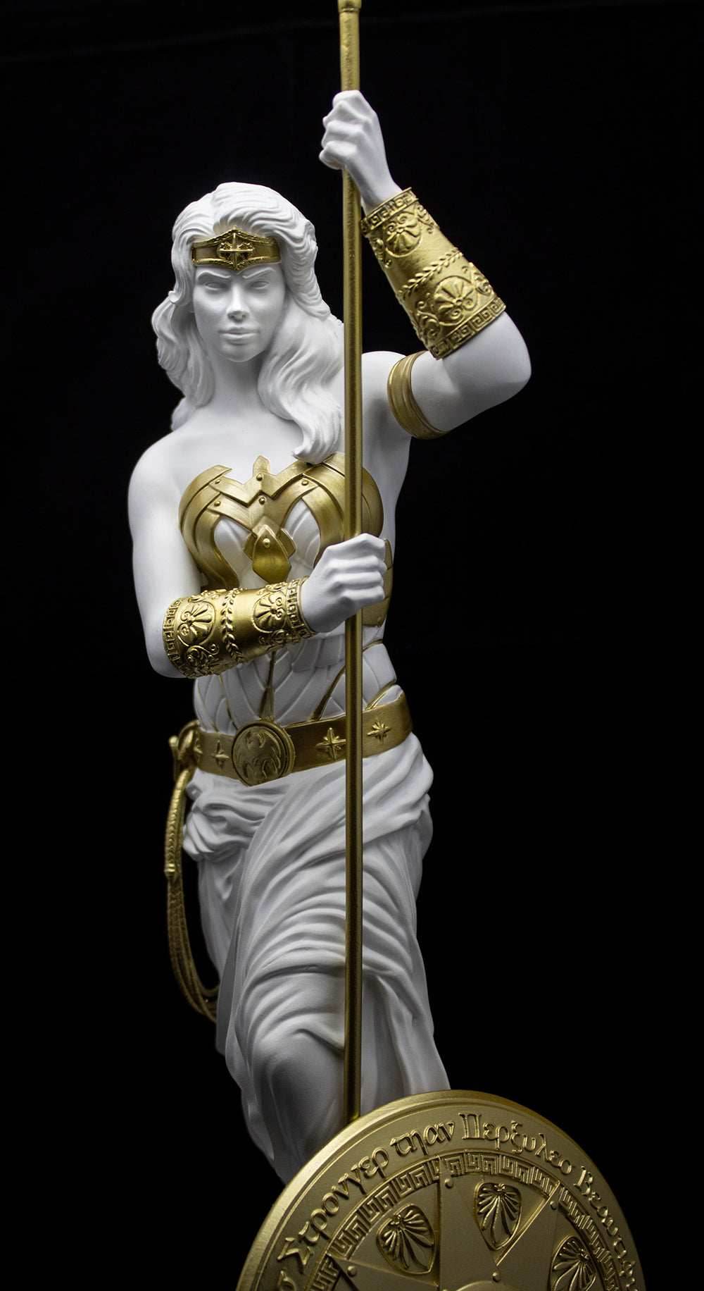 Wonder Woman: Princess of Themyscira Statue - 