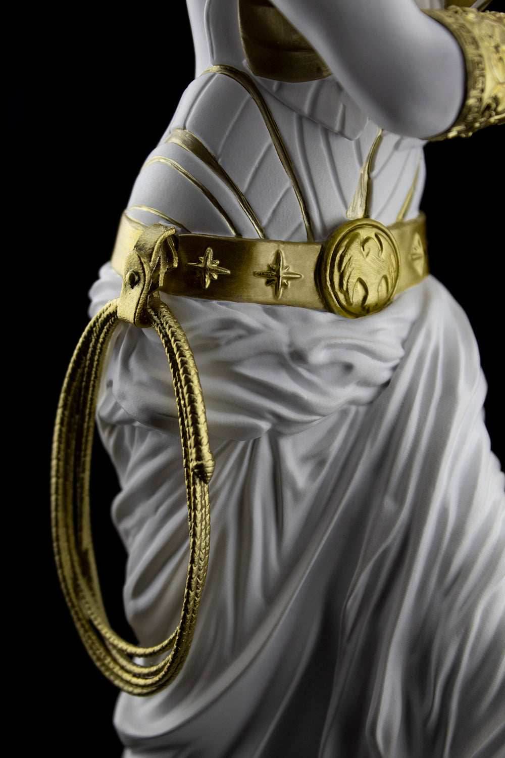 Wonder Woman: Princess of Themyscira Statue - 