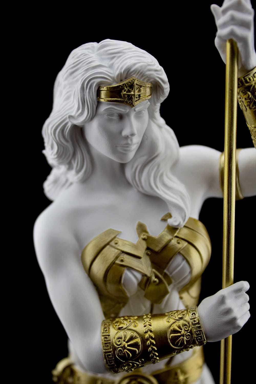 Wonder Woman: Princess of Themyscira Statue - 