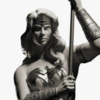 Wonder Woman: Princess of Themyscira Statue — Silver Edition - 