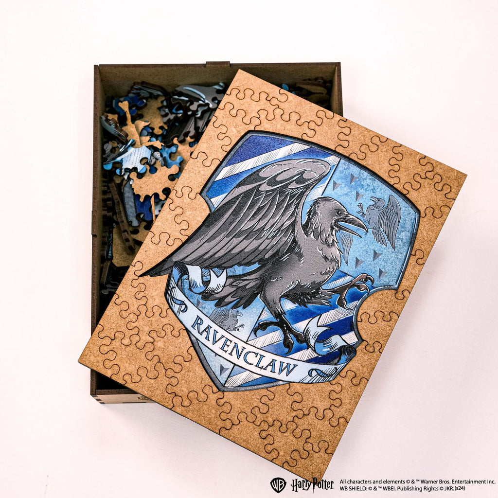 Wooden jigsaw puzzle Harry Potter Ravenclaw™ Gameplay