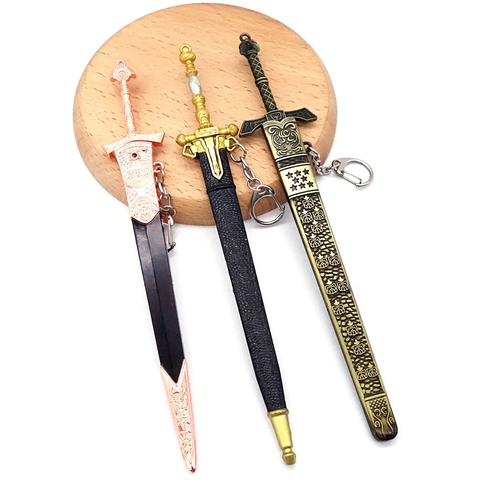 Sword Banished Knight's Greatsword, Royal Army Greatsword and Miquellan Knight's Key Chain Game Keychain Men Accessories