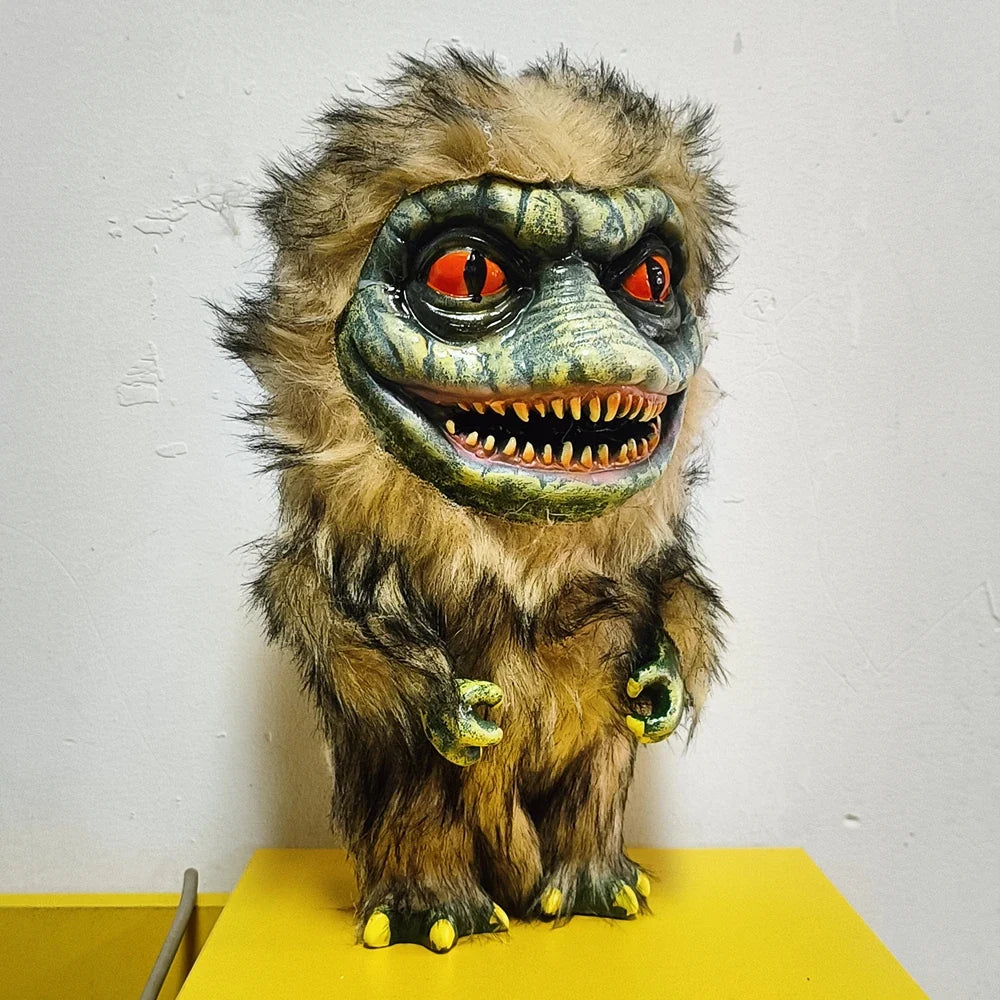 Alien Monster Plush Doll – Creepy Critter Halloween Decoration