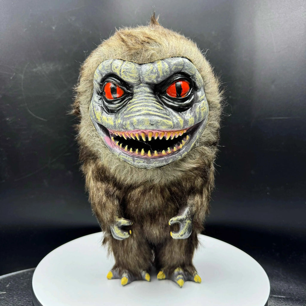 Retro Horror Monster Figurine – Creature Display Decor for Collectors