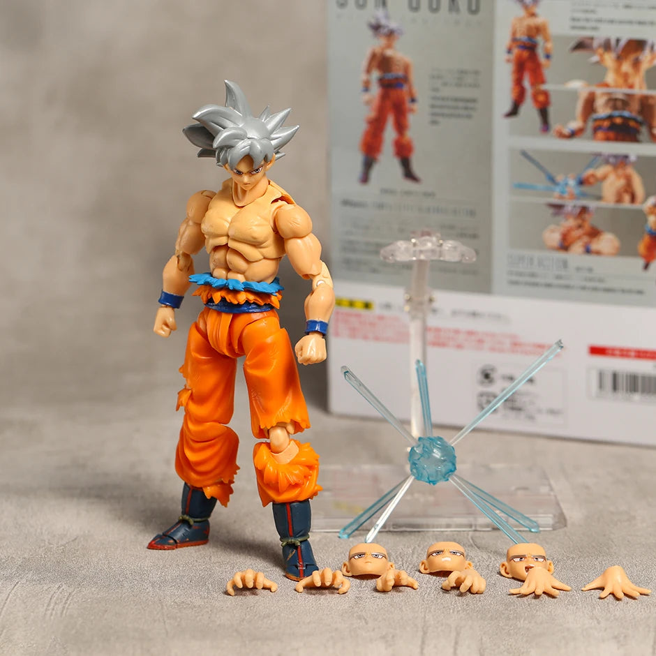 Figural SHF Dragon Ball Super Son Goku Ultra Instinc PVC Action Figure Desktop Decoration Toy