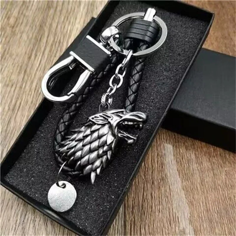 Thrones Keychains Stark Wolf Head Dragon Badge KeyChain Pendant Ice And Fire Keyring llaveros Of Movie Gifts for Friends