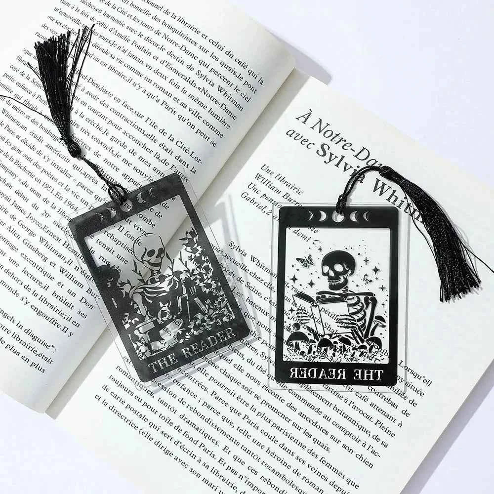 1pc Gothic-Style Acrylic Reading Bookmark, Suitable for Both Men and Women, Personalized Skull Reading Marker, a Friendship Gift