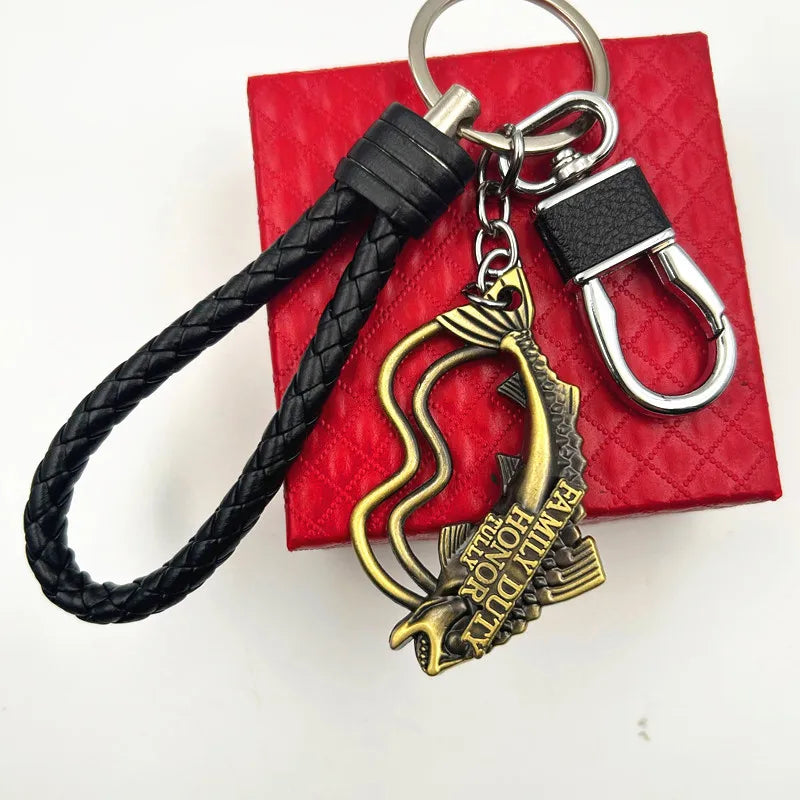 Thrones Keychain Stark Wolf Head Badge Key Chains Leather Rope Keyring Pendant llaveros Accessories Gifts for friends