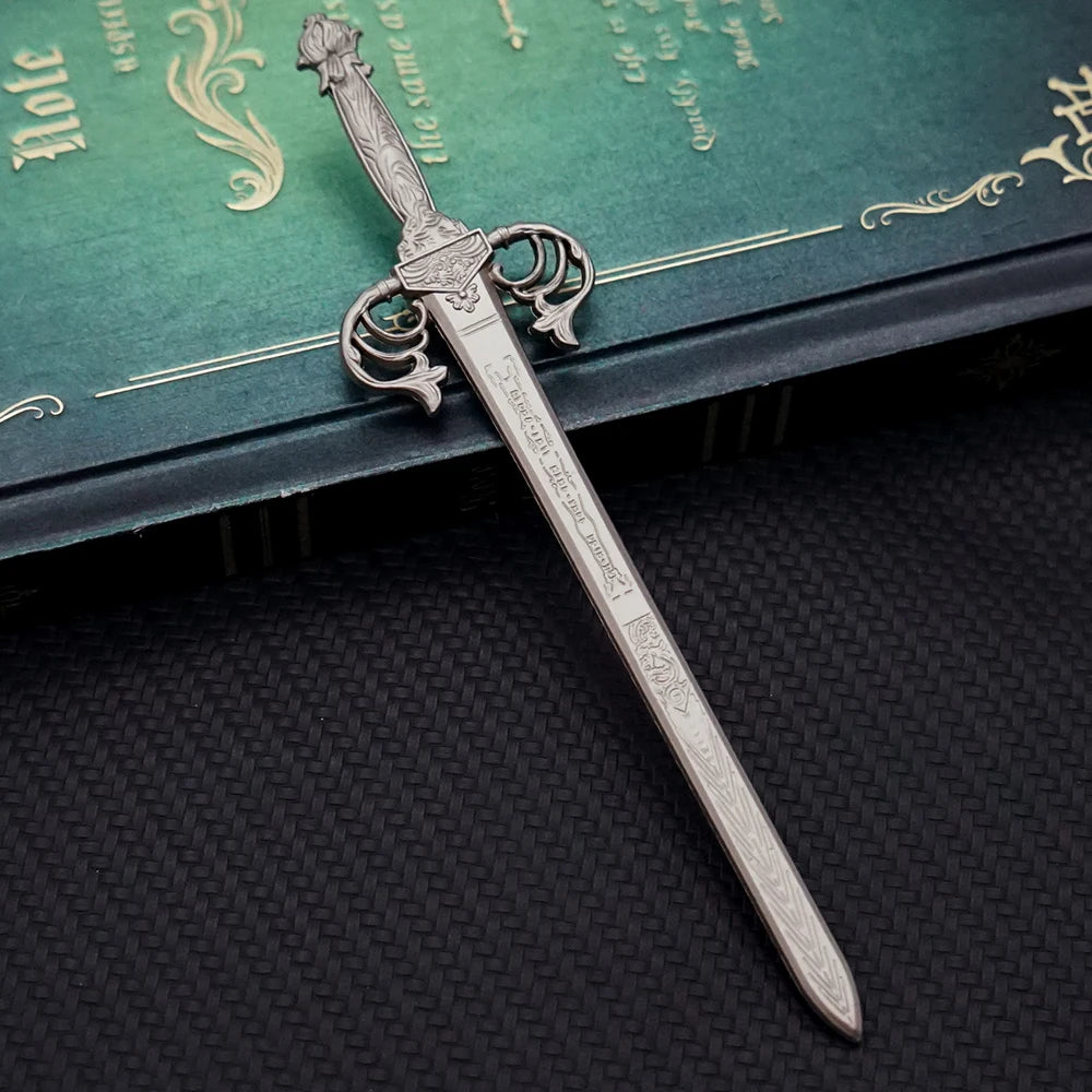 Game Keychain Sword of St. Trina Key Chain Pendant Keychains for Men Game Accessories Bag Car Key Ring Jewelry Llaveros