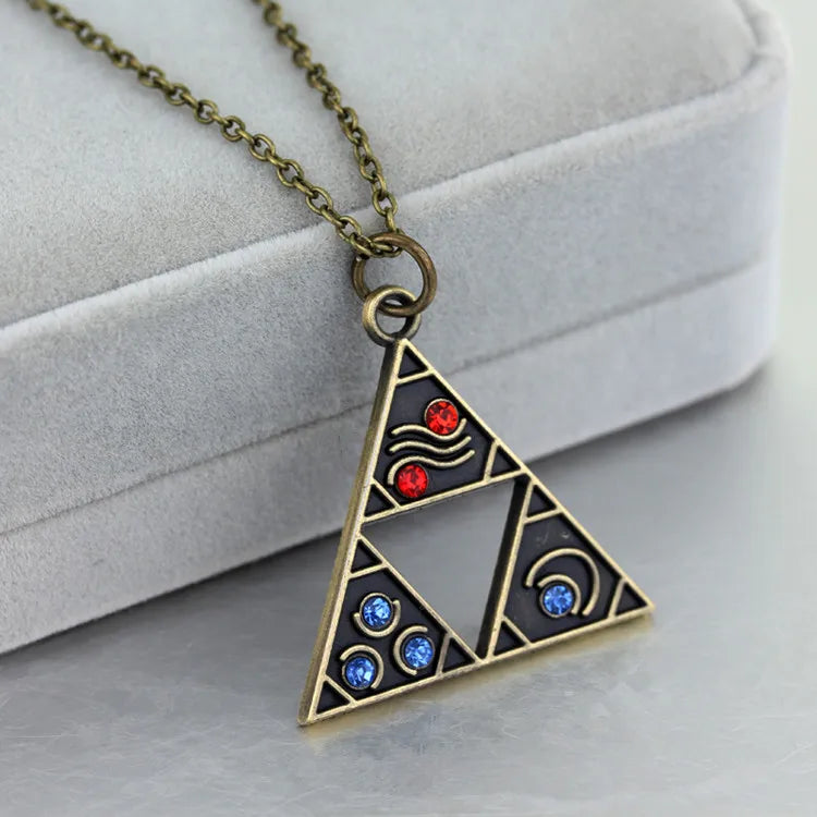 Zeldas Hylian Shield Keychain Breath of The Wild Sheikah Eye Majora's Mask Sword Triforce Symbol Pendant Key Chain Men Jewelry