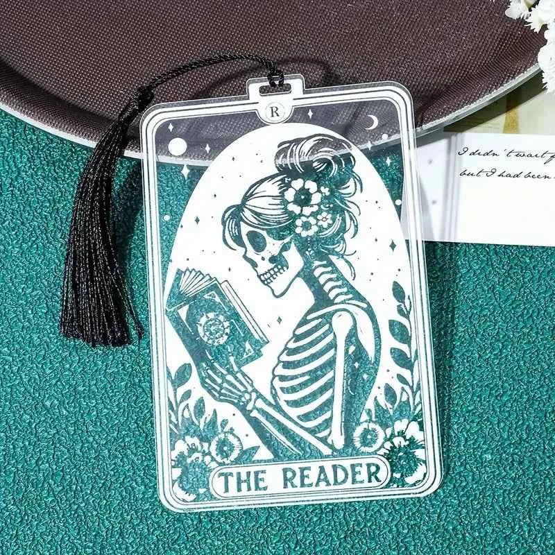 1pc Gothic-Style Acrylic Reading Bookmark, Suitable for Both Men and Women, Personalized Skull Reading Marker, a Friendship Gift