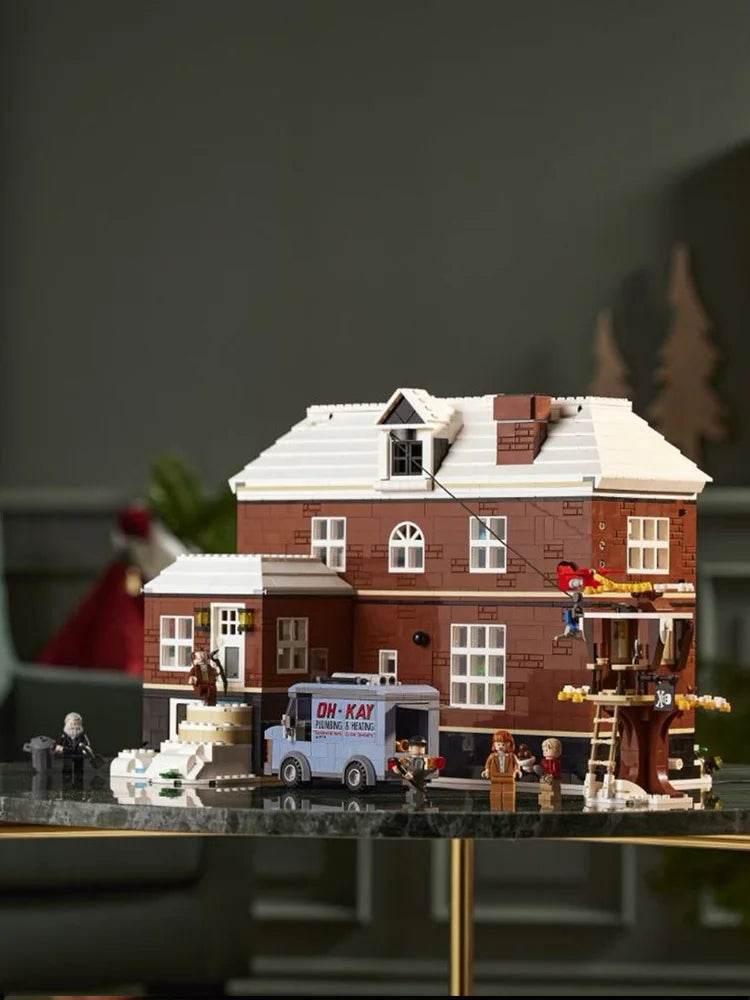 LEGO 21330 Ideas Home Alone McCallisters’ House Building Set - LEGO21330