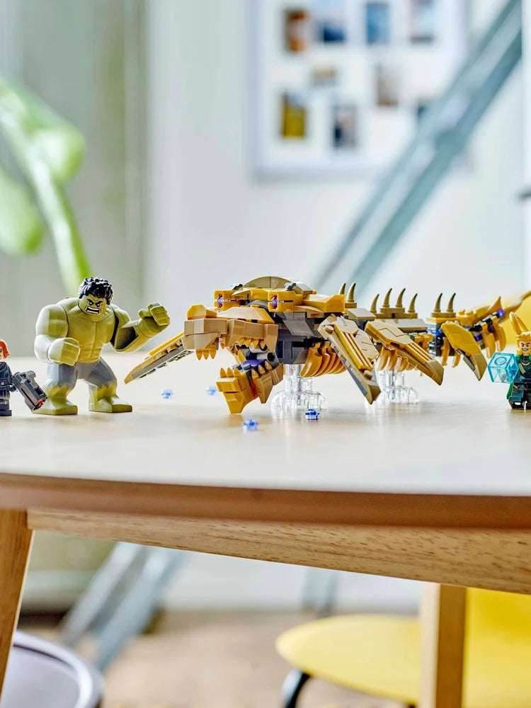 LEGO 76290 Marvel Avengers vs. Leviathan Monsters, Hulk and Captain America, Loki, Black Widow and Chita Ray mini characters - LEGO76290