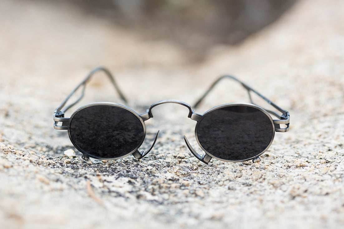Rare Vintage Steampunk Sunglass with Metal Nose Piece - Jules - Bronze