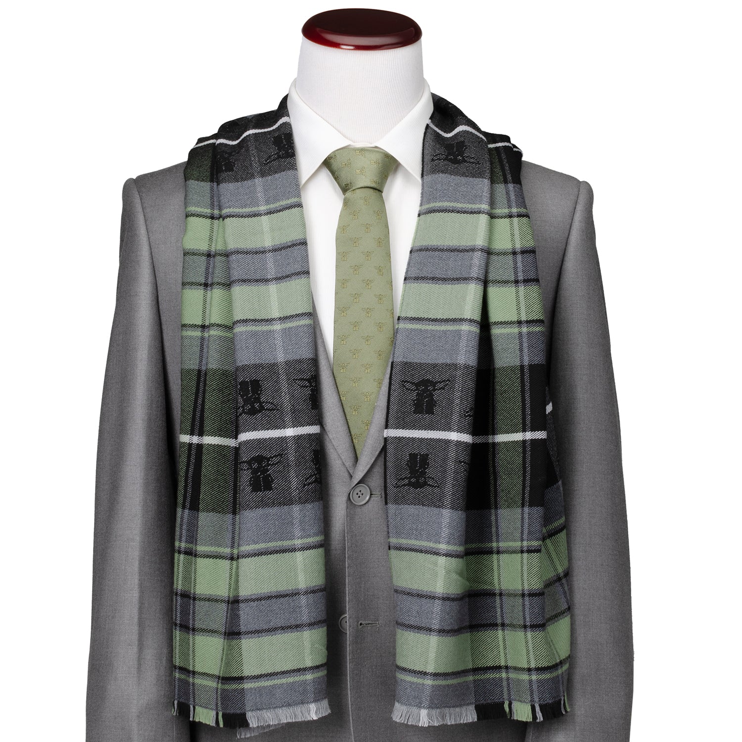 Star Wars Grogu Green and Black Scarf