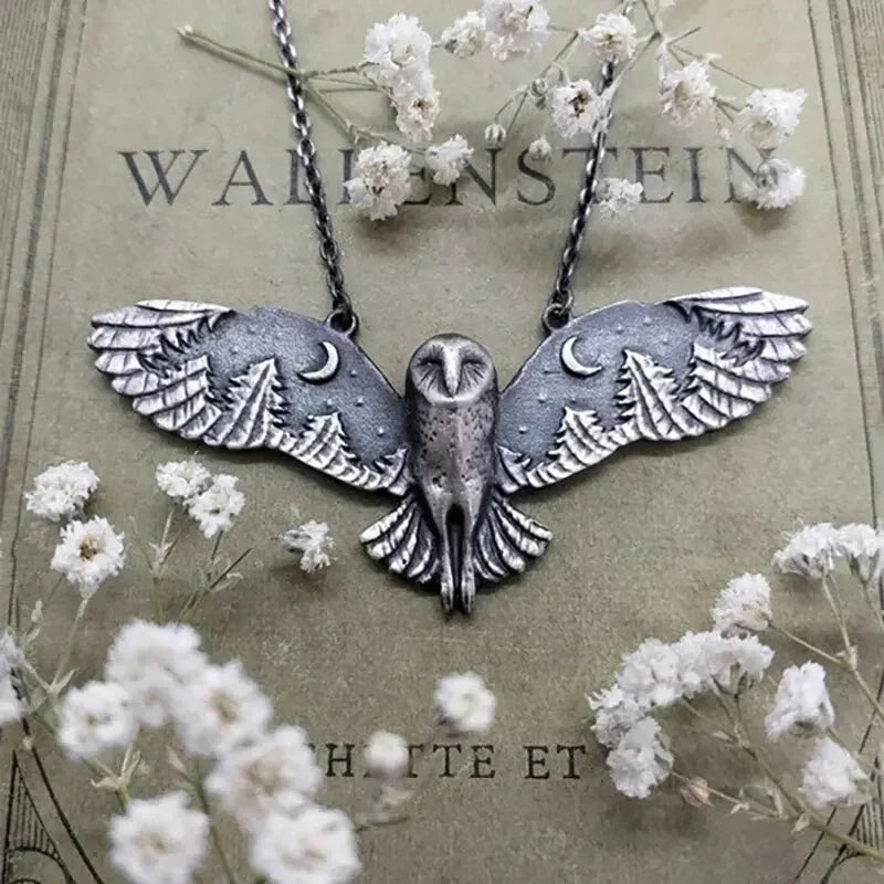 1pcs Vintage Necklace For Men And Women Creative Owl Pendant Wings Flying Holiday Jewelry