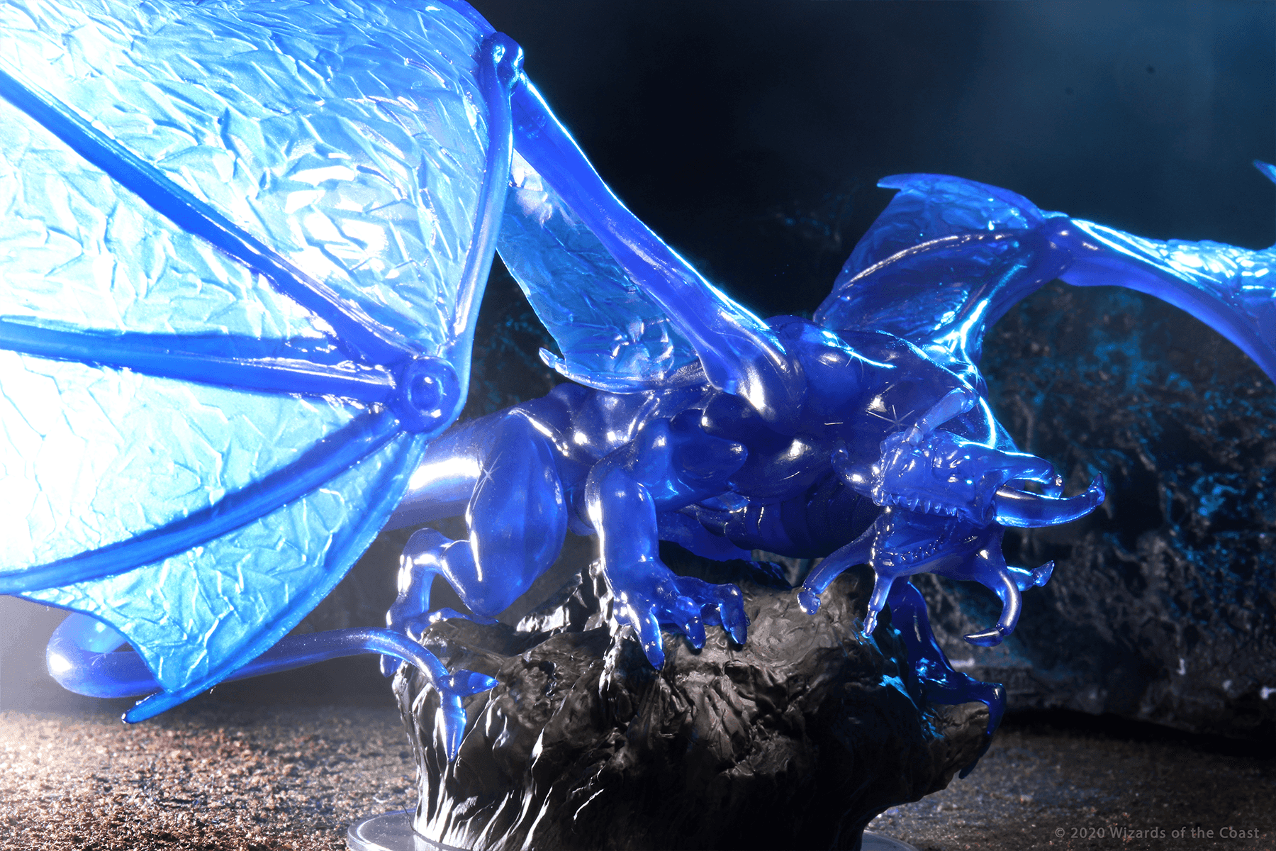 D&D: Icons of the Realms - Sapphire Dragon Premium Figure - 