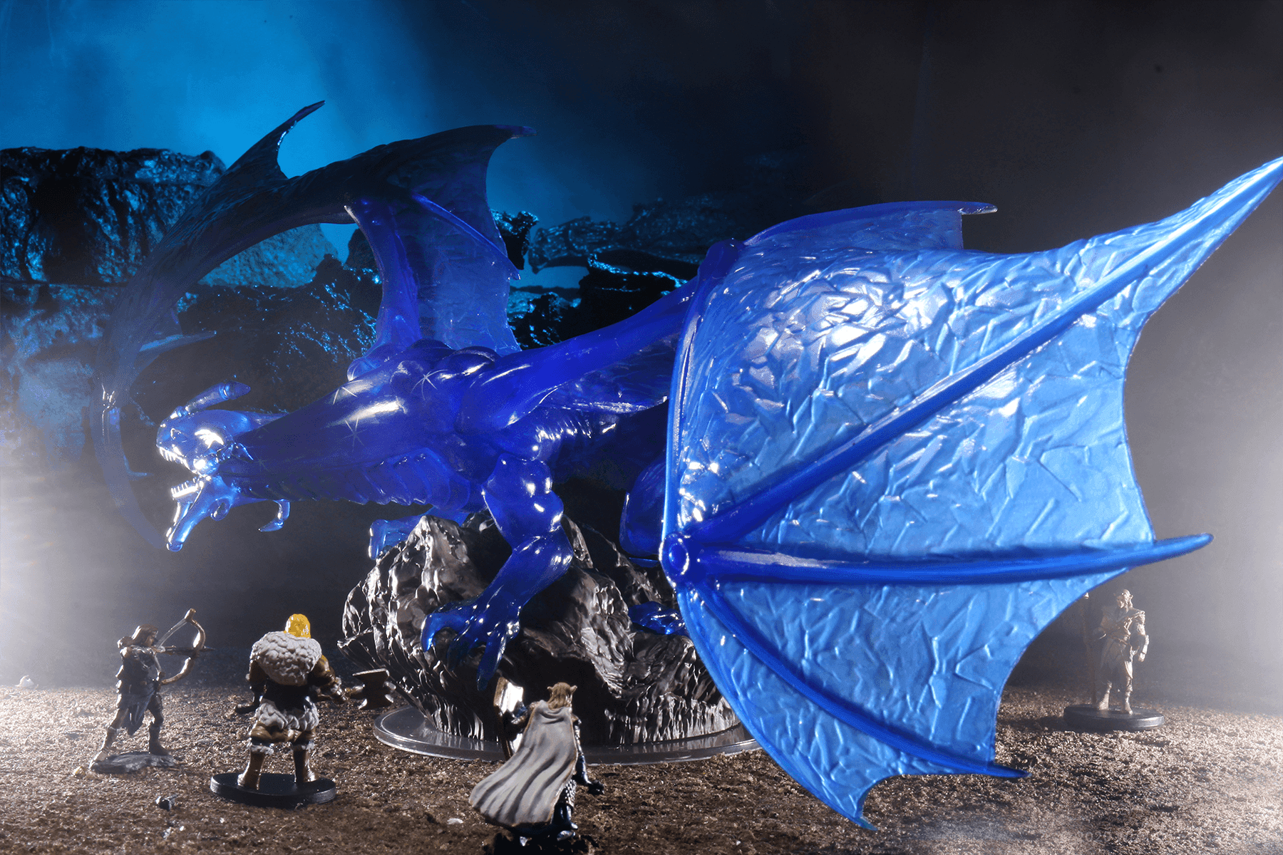 D&D: Icons of the Realms - Sapphire Dragon Premium Figure - 