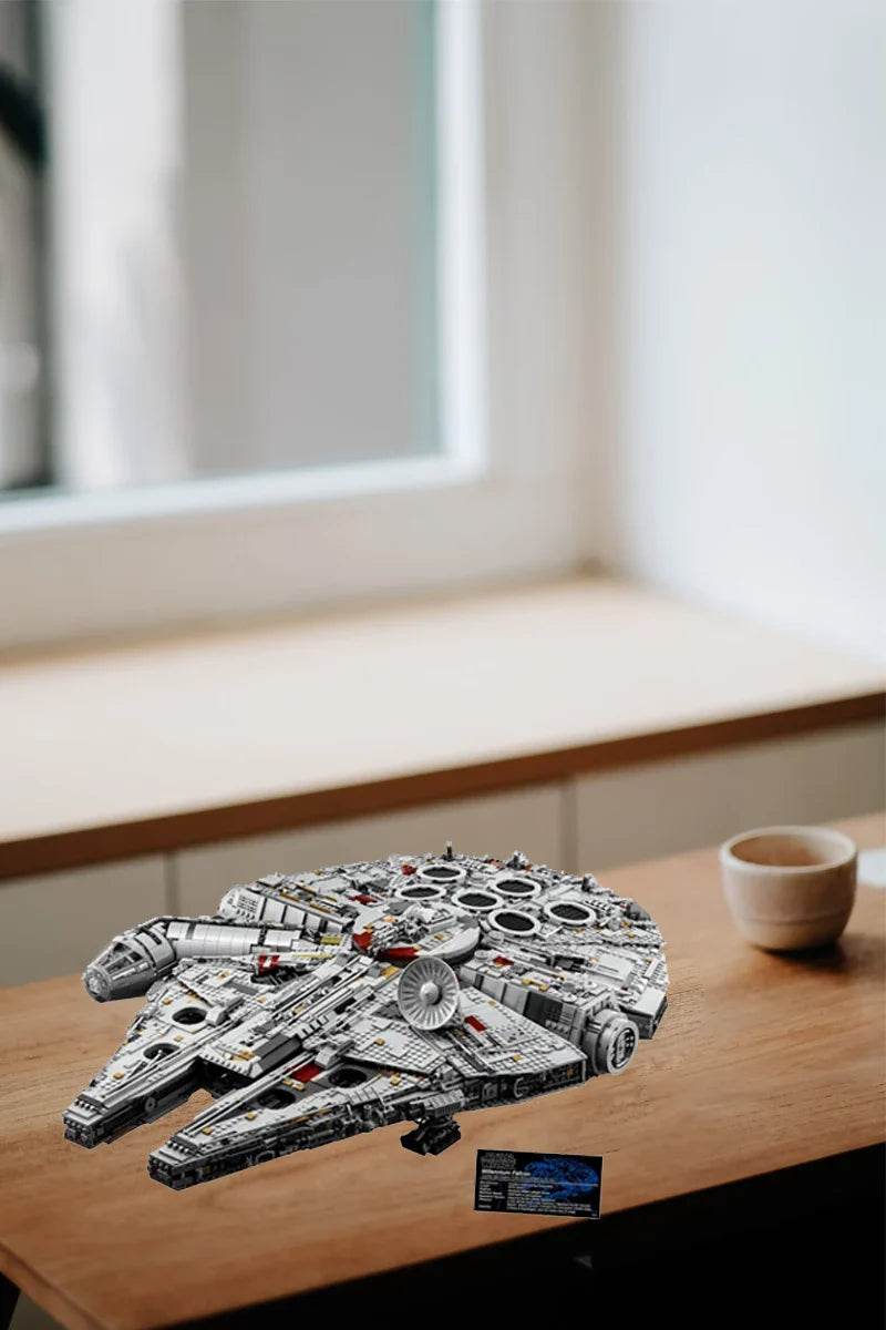 LEGO 75192 Star Wars Ultimate Millennium Falcon Expert Architecture Kit and Starship Model (Adult Version)Puzzle Building Blocks - LEGO75192