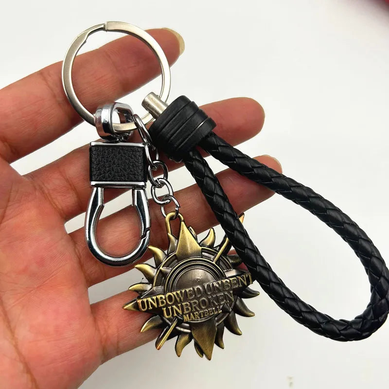 Thrones Keychain Stark Wolf Head Badge Key Chains Leather Rope Keyring Pendant llaveros Accessories Gifts for friends