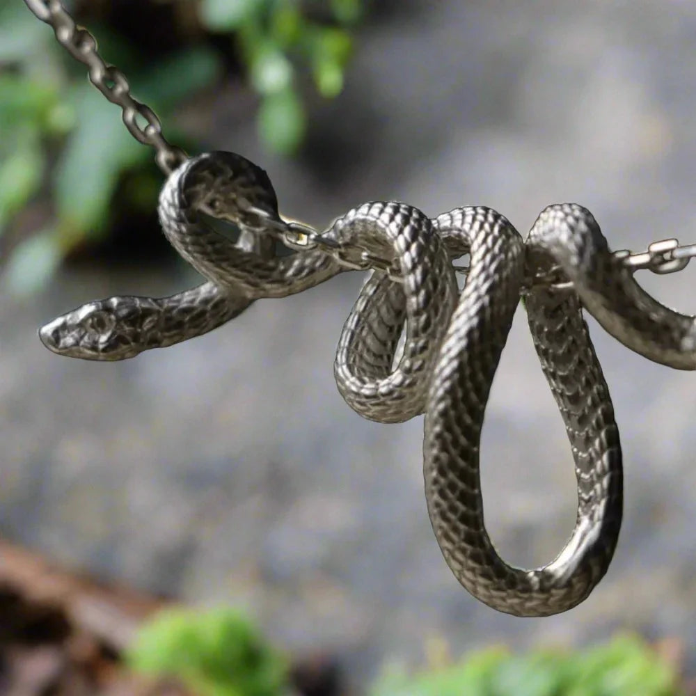 Collier serpent viking avec serpent enroulé Jormungandr