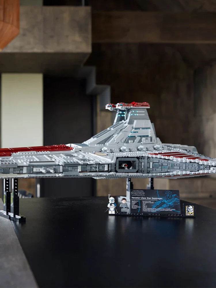 LEGO 75367 Star Wars Venator-Class Republic Attack Cruiser Ultimate Collector Series Building Set for Adults,suitable for Fans - LEGO75367