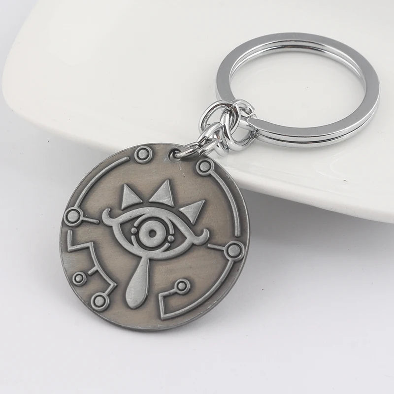 Zeldas Hylian Shield Keychain Breath of The Wild Sheikah Eye Majora's Mask Sword Triforce Symbol Pendant Key Chain Men Jewelry