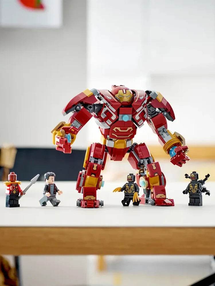LEGO76247 Marvel The Hulkbuster: The Battle of Wakanda, Action Figure, Buildable Toy with Hulk Bruce Banner Minifigure, Avengers - LEGO76247