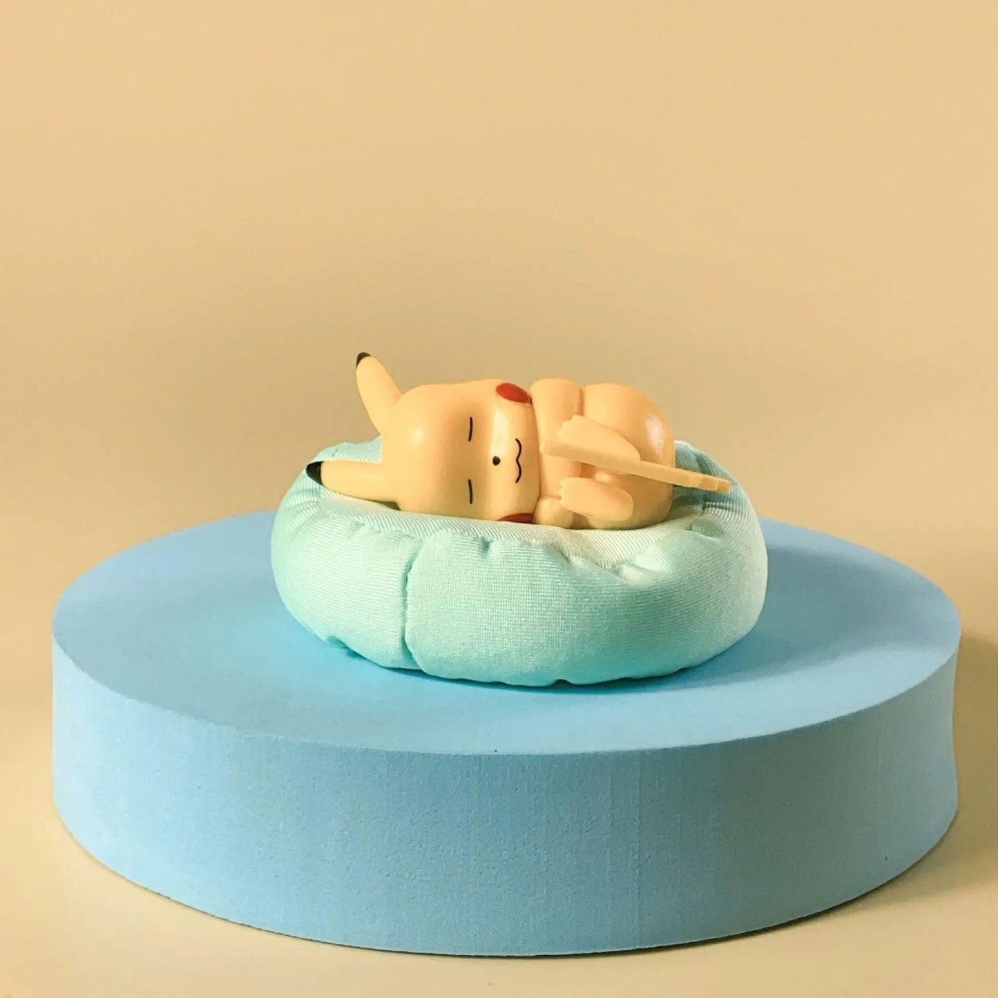 Sleeping Pokemon Anime Figurines, Pikachu Bulbasaur Psyduck Charmander
