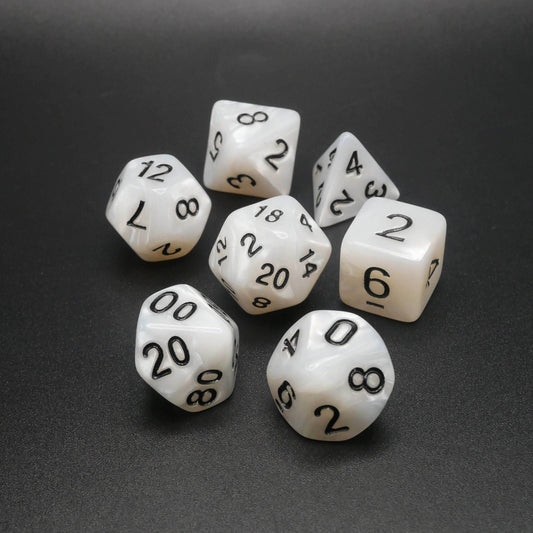 Snowy Owl - 7 Piece DnD Dice Set | Acrylic RPG Gaming Dice - 