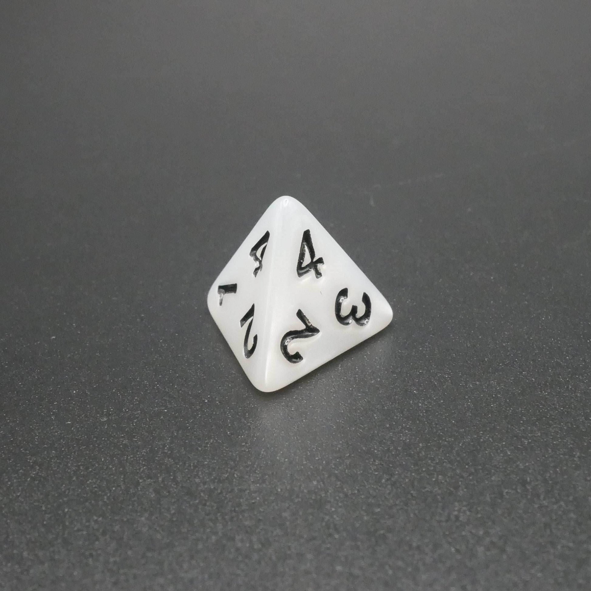 Snowy Owl - 7 Piece DnD Dice Set | Acrylic RPG Gaming Dice - 