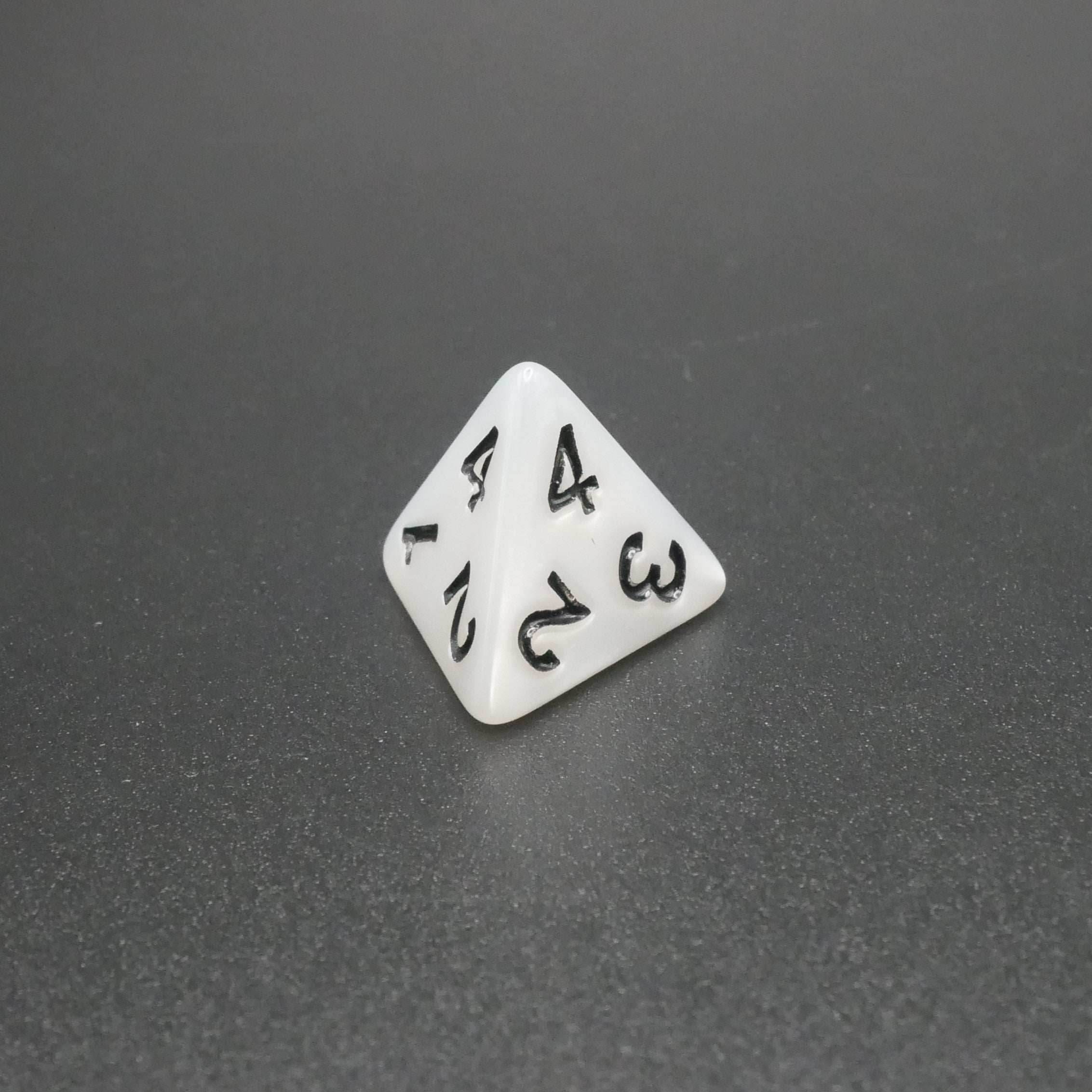 Snowy Owl - 7 Piece DnD Dice Set | Acrylic RPG Gaming Dice - 