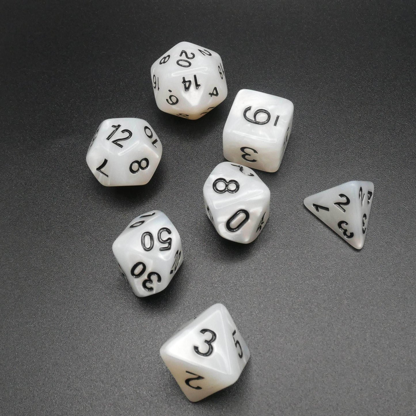 Snowy Owl - 7 Piece DnD Dice Set | Acrylic RPG Gaming Dice - 