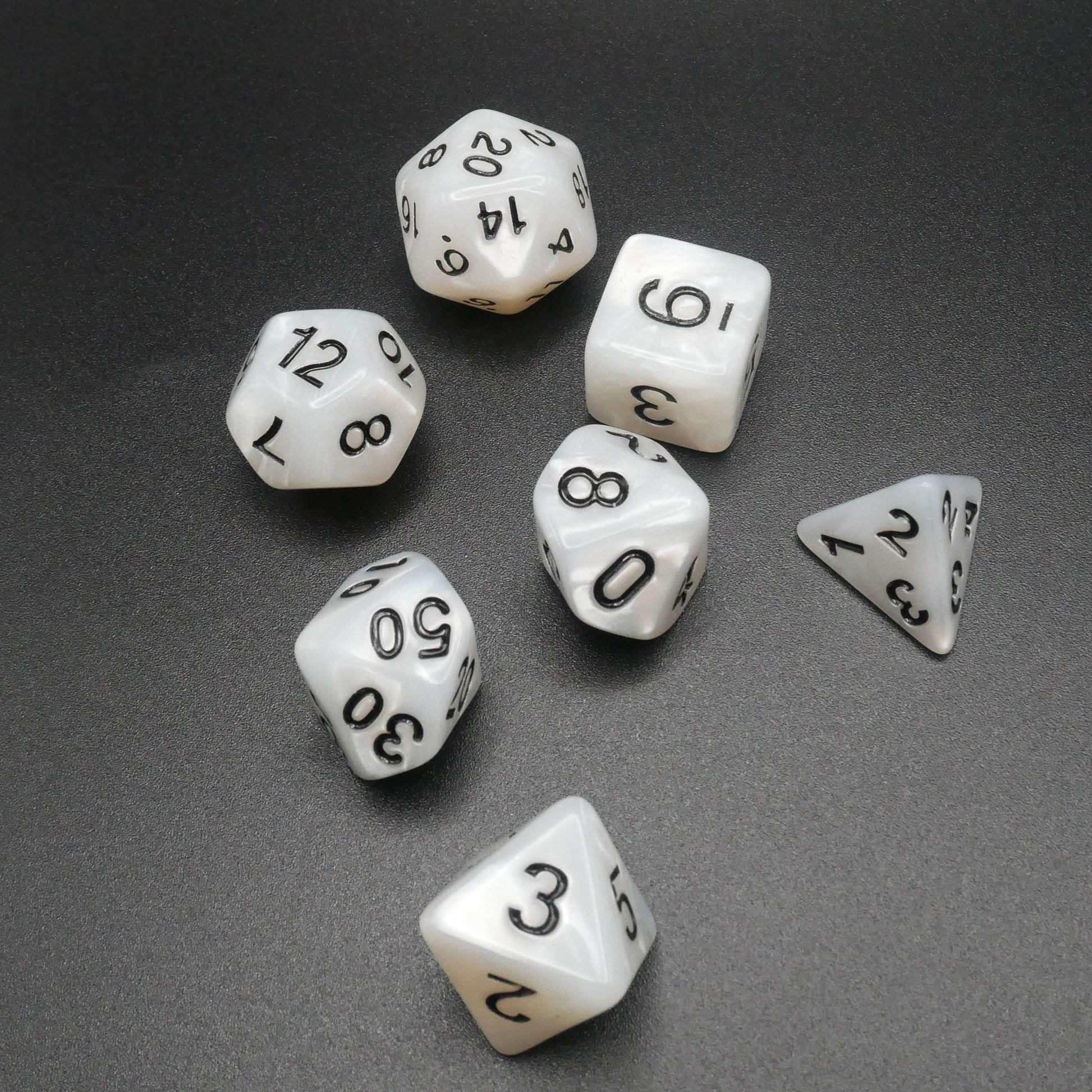 Snowy Owl - 7 Piece DnD Dice Set | Acrylic RPG Gaming Dice - 