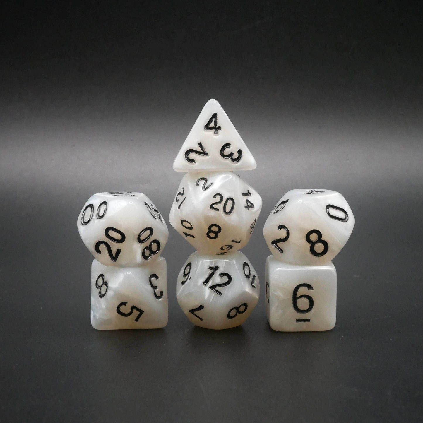 Snowy Owl - 7 Piece DnD Dice Set | Acrylic RPG Gaming Dice - 