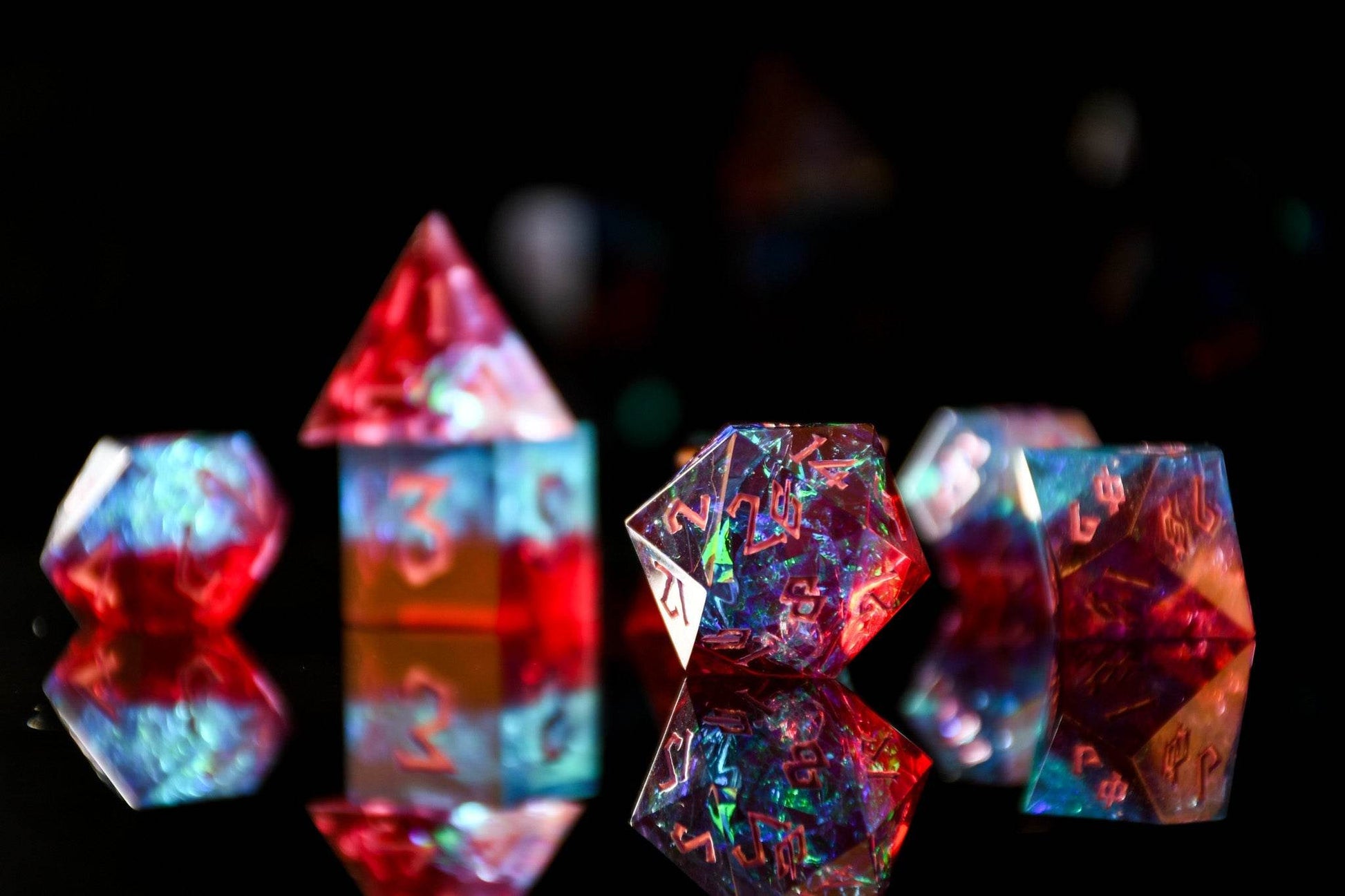 Sorcerous Burst Sharp-Edged Resin Dice Set 'PRE-ORDER | SPRING EVENT DEAL' - 