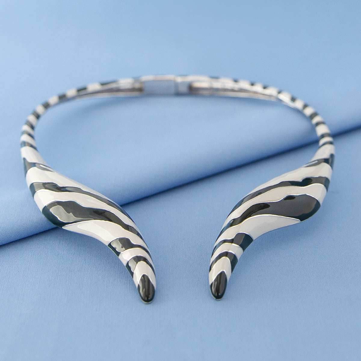 Star Wars X RockLove Ahsoka Tano Collar - Small