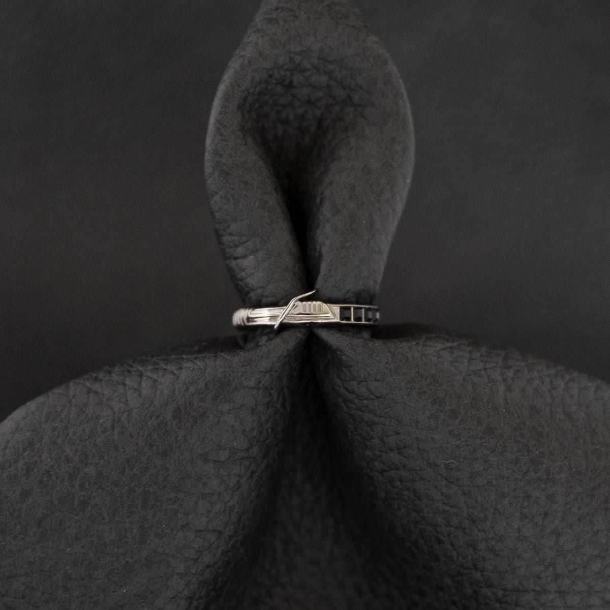 Star Wars X RockLove Darksaber Crystal Lightsaber Ring - Size 5