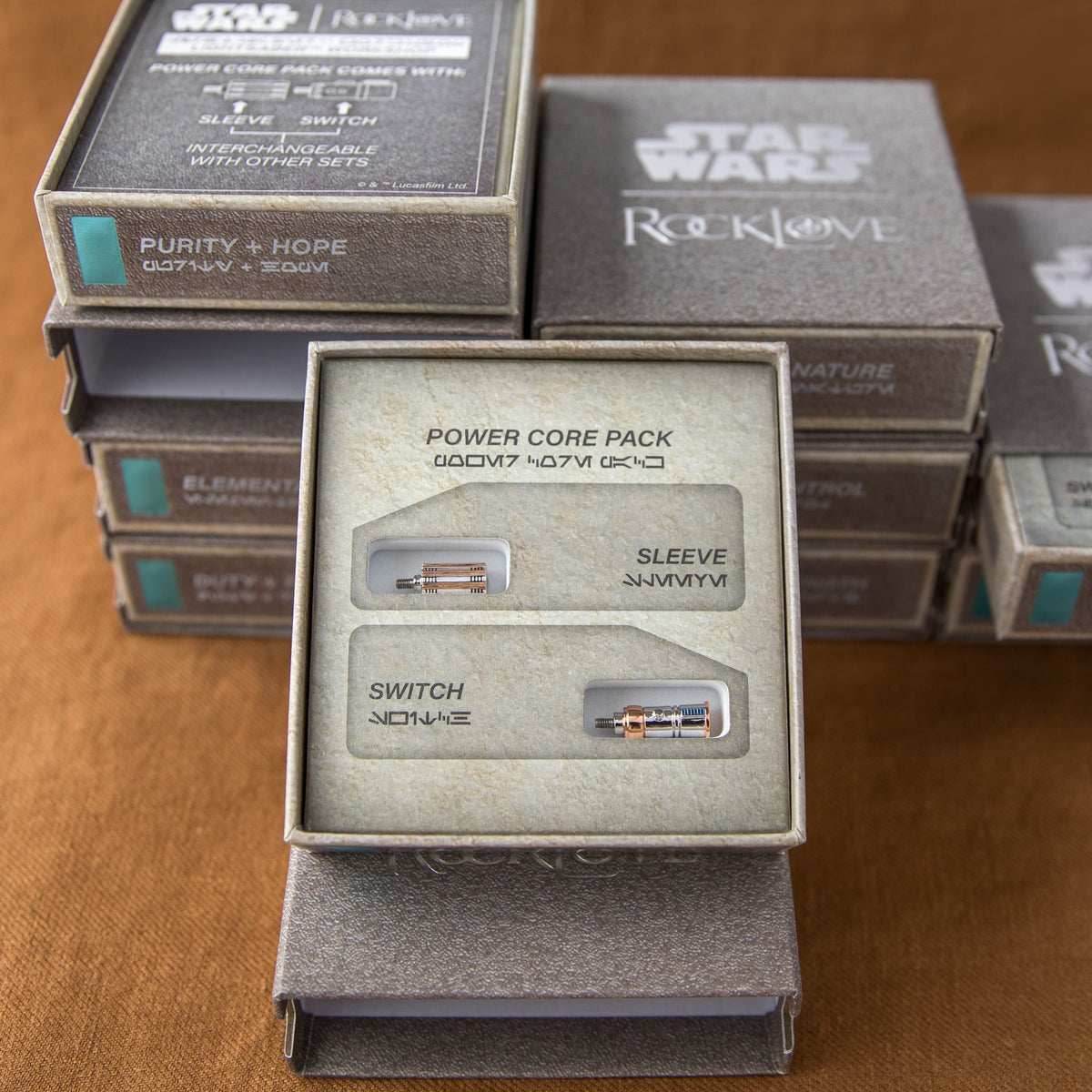 Star Wars X RockLove LIGHTSABER WORKSHOP Purity and Hope Power Core Pack - 