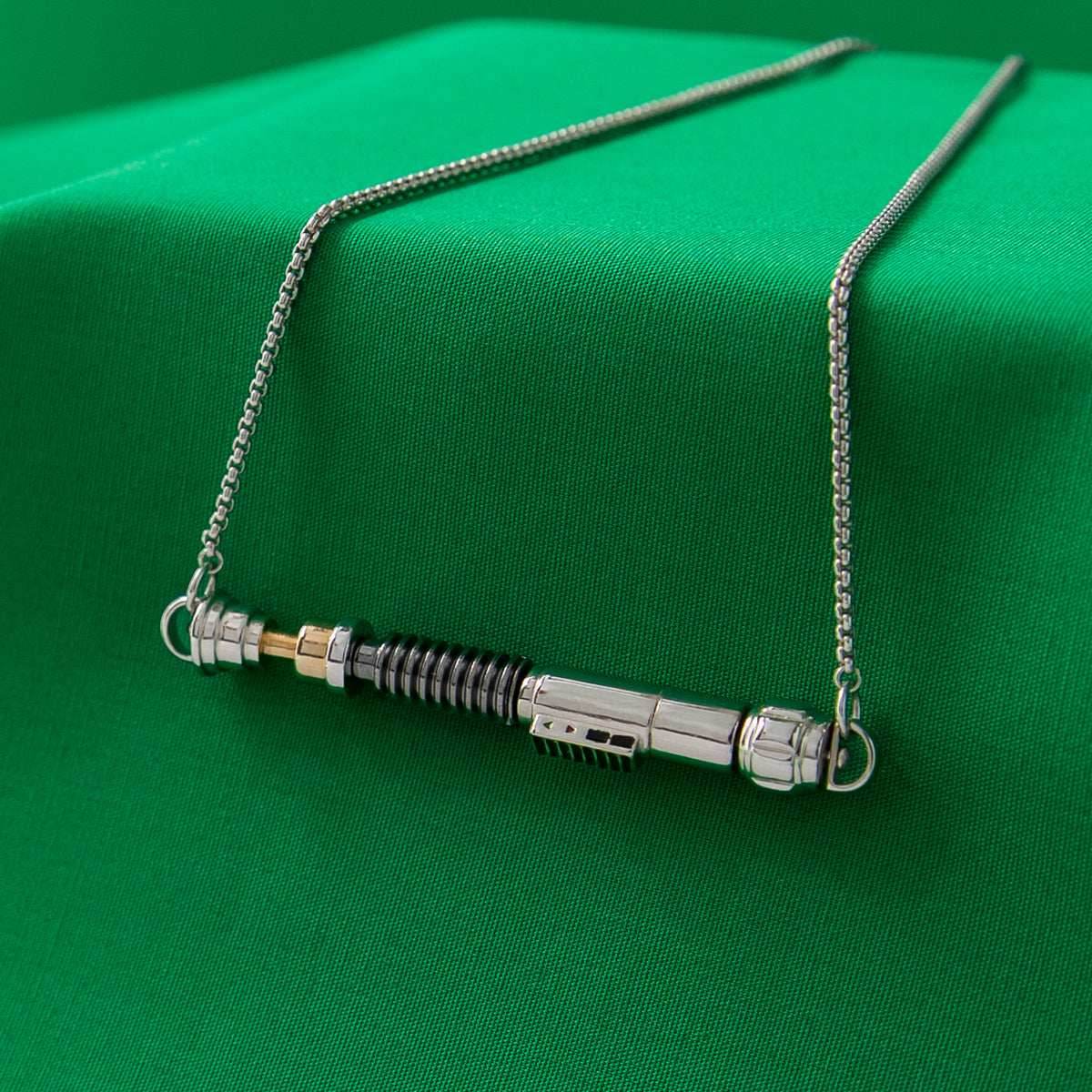 Star Wars X RockLove LIGHTSABER WORKSHOP Luke Skywalker Lightsaber Necklace - 